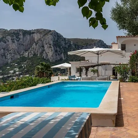 Nyaraló Beautiful With View In The Heart Of