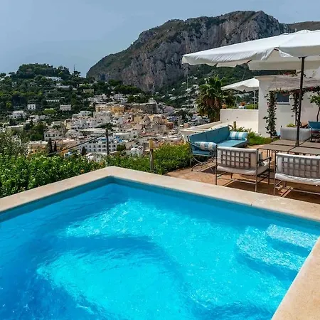 Nyaraló Beautiful With View In The Heart Of